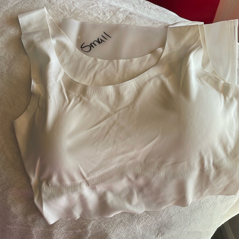 T-shirt bra super cute and comfy